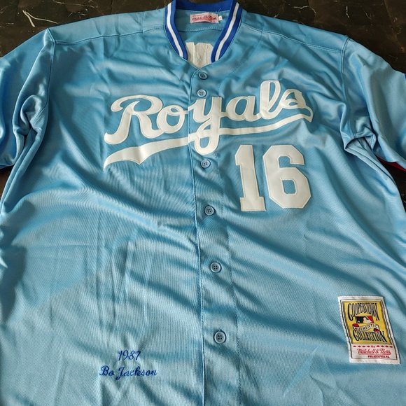 bo jackson throwback royals jersey